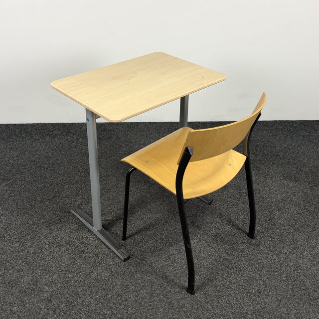 Schoolsetje Ahrend Stoel + Schoolbureau