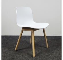 Hay About a Chair - Wit