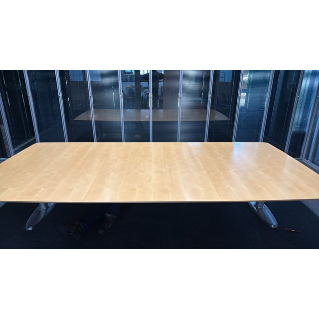 Lammhults Vergadertafel - 400 x 200 cm