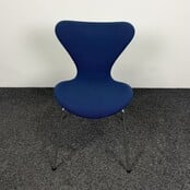 Fritz Hansen Vlinderstoel - Blauw