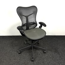 Bureaustoel Herman Miller Mirra  (B)