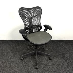 Bureaustoel Herman Miller Mirra  (B)