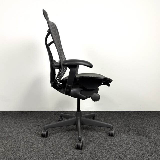 Bureaustoel Herman Miller Mirra  (B)