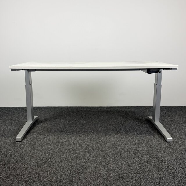 Steelcase Slinger Verstelbaar Bureau | 160 x 80 cm