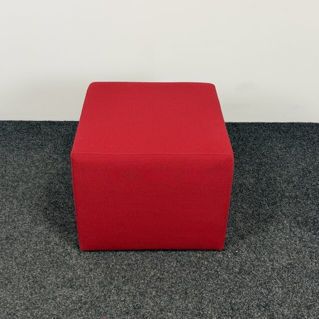 Rode Poef | 43 x 52 x 52 cm