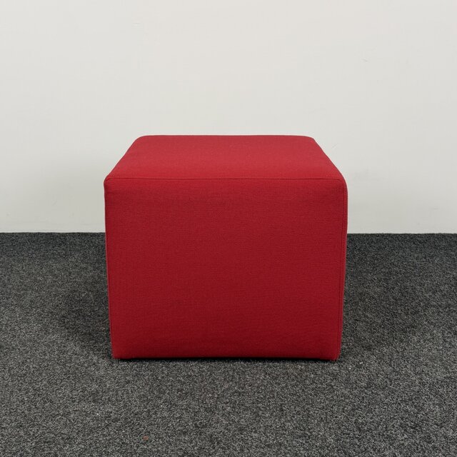 Rode Poef | 43 x 52 x 52 cm