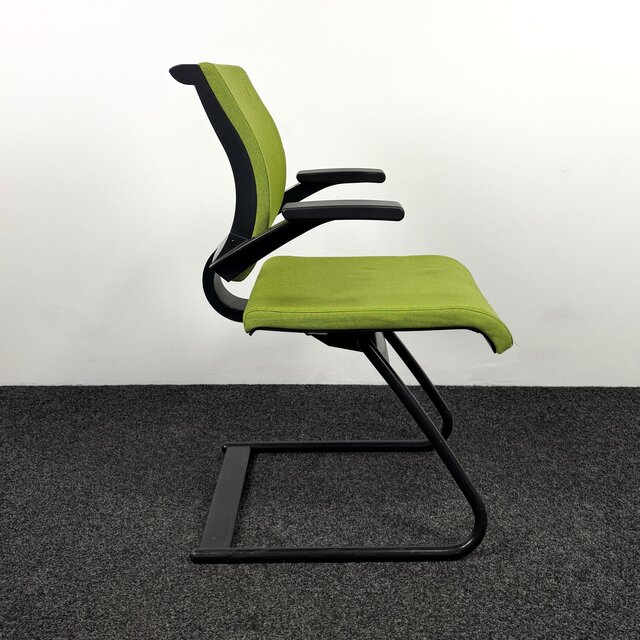 Ahrend 240 Vergaderstoel - Groene Zitting