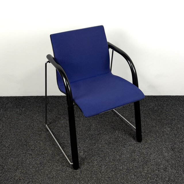 Vergaderstoel Thonet S320 - Blauw / Zwart