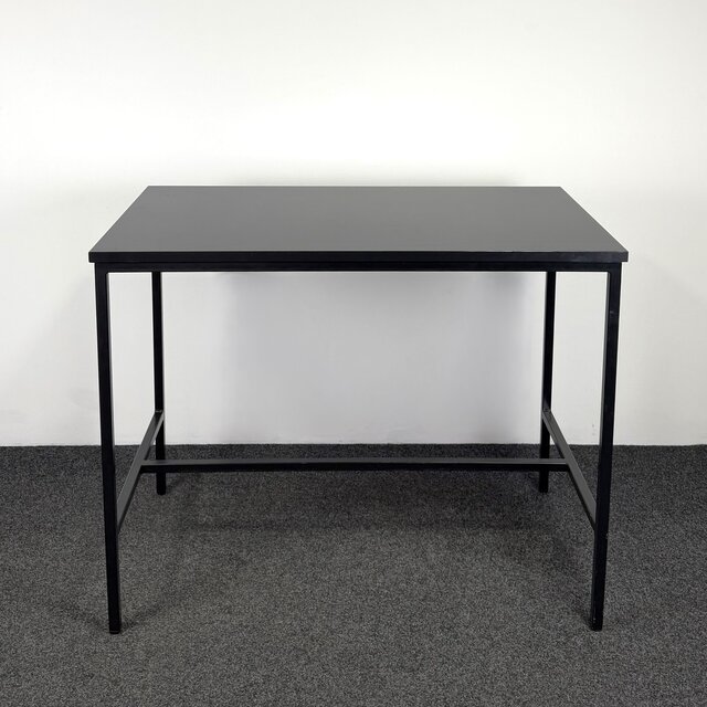 Zwarte Bartafel - 111 x 140 x 80 cm