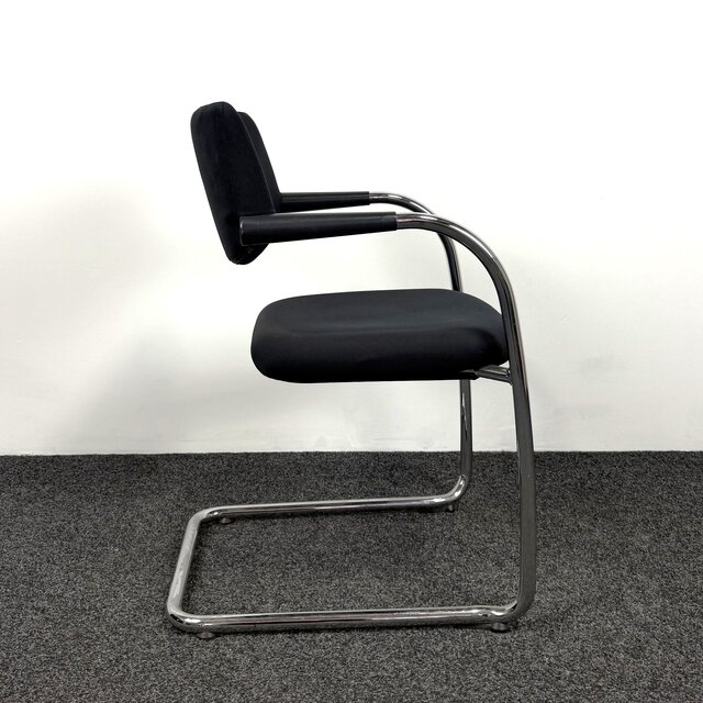 Vergaderstoel Vitra Visavis - Zwart | Gestoffeerd