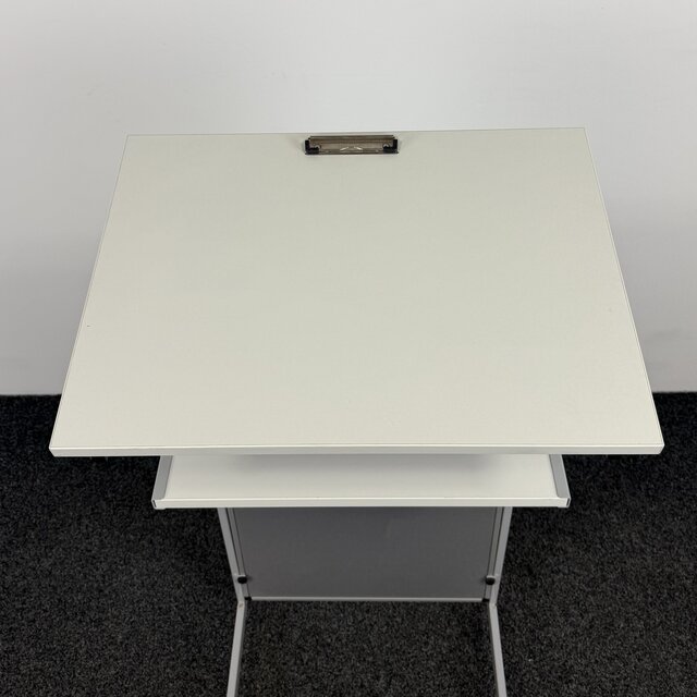 Verrijdbare Lezenaar / Presentatietafel