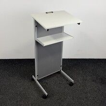 Verrijdbare Lezenaar / Presentatietafel