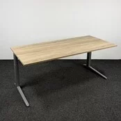 Ahrend Bureau - Elektrisch Verstelbaar | 180 x 80 cm