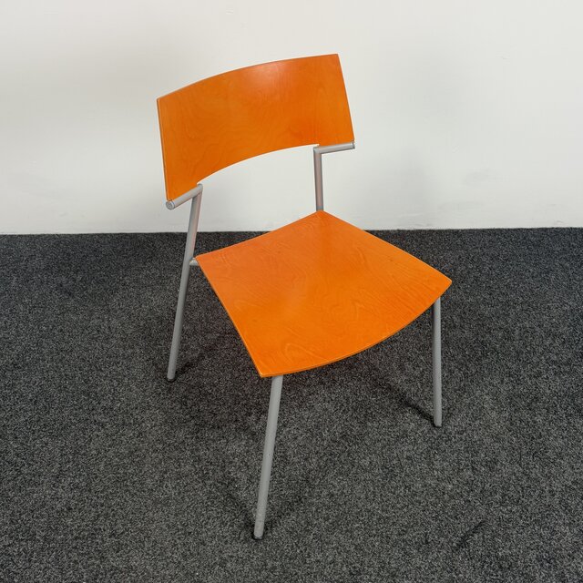 Van Der Sluis Quasi Stoel | Oranje