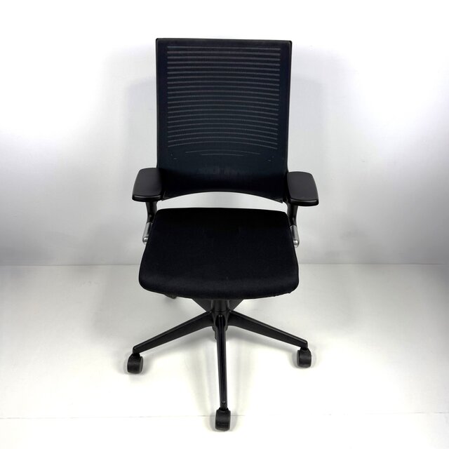 Refurbished Ahrend 2020 Extra Verta Bureaustoel | Nieuw gestoffeerd