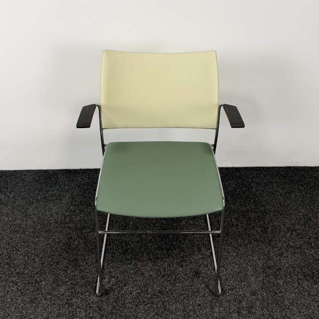 Casala Curvy Vergaderstoel | Crème / Groen