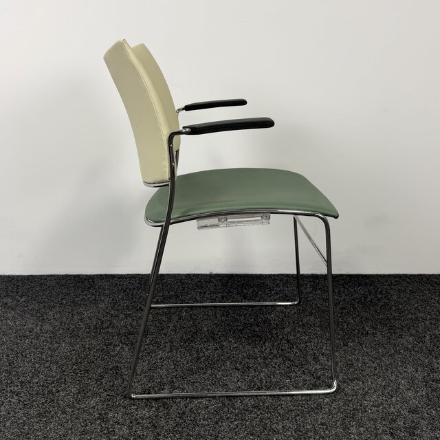 Casala Curvy Vergaderstoel | Crème / Groen