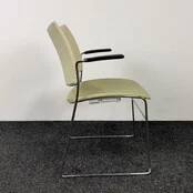 Casala Curvy Vergaderstoel | Crème / Lichtgroen