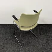 Casala Curvy Vergaderstoel | Lichtgroen