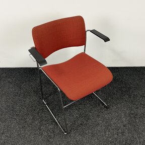 HOWE 40/4 Vergaderstoel | Rood
