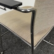 HOWE 40/4 Vergaderstoel | Beige
