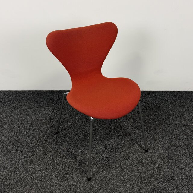 Fritz Hansen Vlinderstoel - Rood