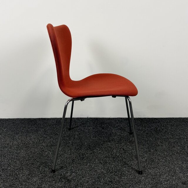 Fritz Hansen Vlinderstoel - Rood
