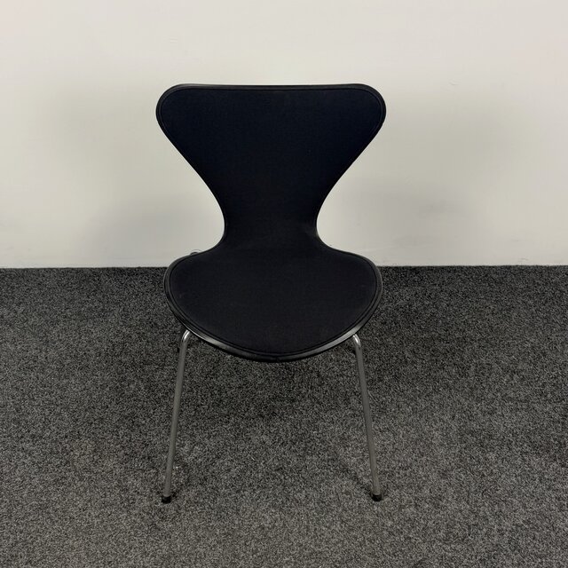 Fritz Hansen Vlinderstoel - Zwart