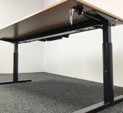 Gispen TM Slingerbureau - 180 x 80 cm | Glanzend Zwart - Copy