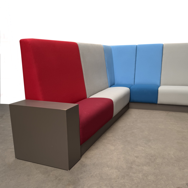 Design Hoekbank - 300 x 300 cm | Rood, Grijs & Blauw