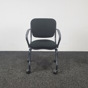 Comforto D6873 Inklapbare Vergaderstoel - Antraciet/Zwart