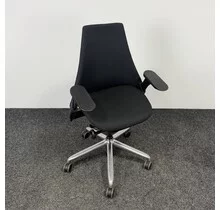 Refurbished Herman Miller Sayl Bureaustoel - Zwart