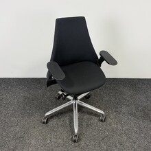 Refurbished Herman Miller Sayl Bureaustoel - Zwart