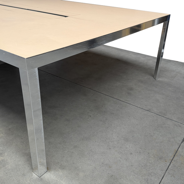 Vergadertafel XL - 541 x 181 cm