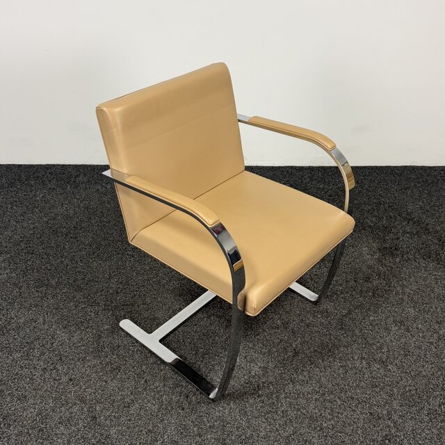 Knoll Brno Fauteuil - Beige Leder (A)