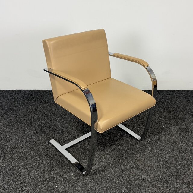 Knoll Brno Fauteuil - Beige Leder (B)