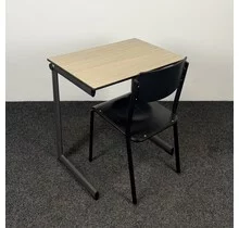 Schoolsetje - Ahrend Tafel + Gispen Stoel