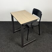 Schoolsetje - Ahrend Tafel + Gispen Stoel