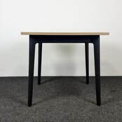 Refurbished Tafel - Zwart Onderstel | 80 x 80 cm