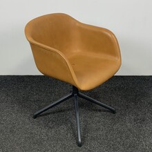 Muuto Fiber Stoel - Cognac