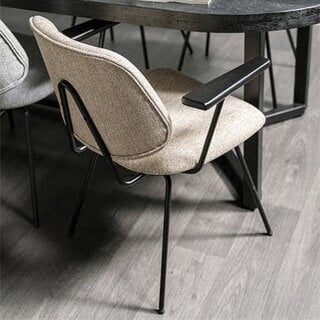 Eetkamerstoel Lynn armleuning beige