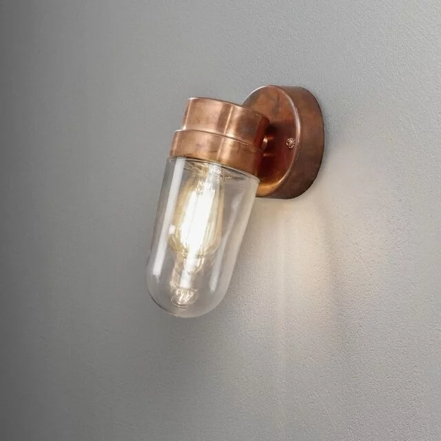 Buiten wandlamp Vega small 1-lichts koper