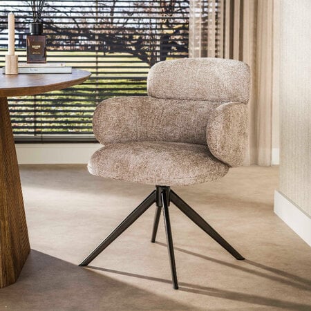 BelaLuz Retro hotel chique eetkamerstoel Ridge Hoven zand met brons onderstel