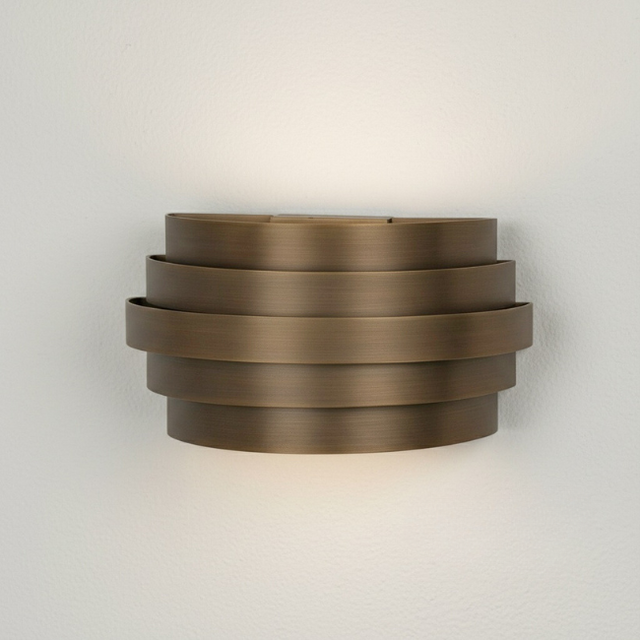 Wandlamp Scudo brons 25 cm