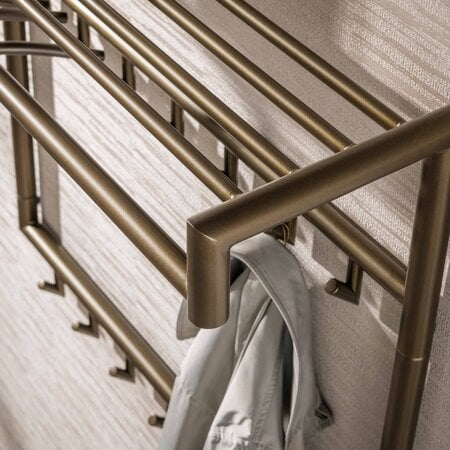 BelaLuz Moderne kapstok Tiyu hoog 14 haken drift brown met hoedenplank