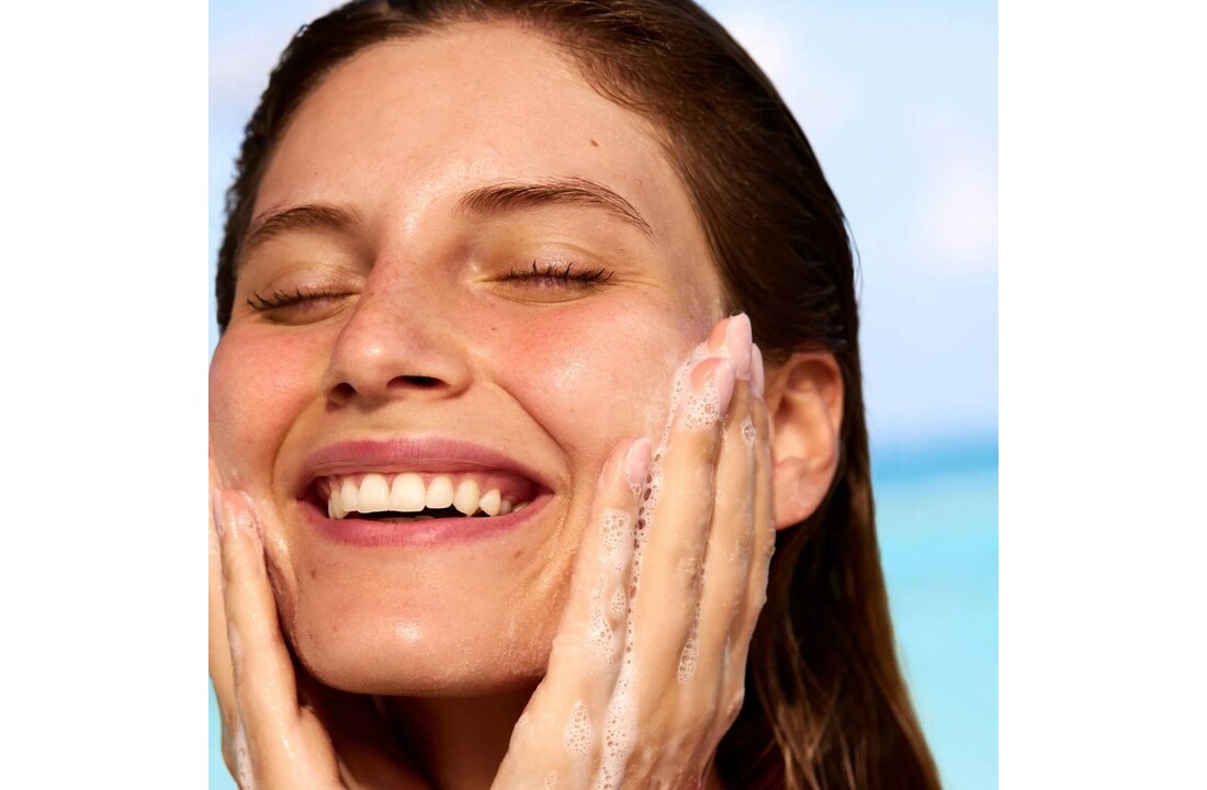Fruit Enzyme Cleanser-120ml