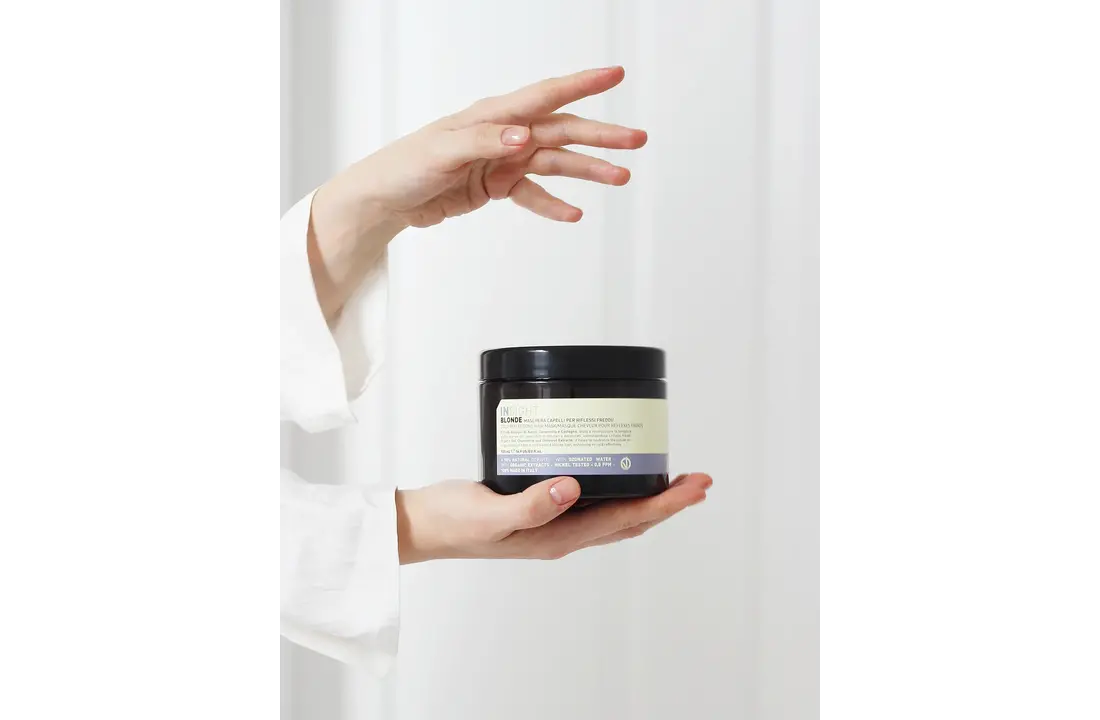 Blonde Cold Reflections Hair Mask