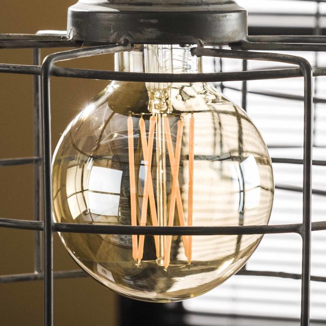 WoonStijl Lichtbron LED filament bol Ø9 5 - E27 6W dimbaar / Amberkleurig glas