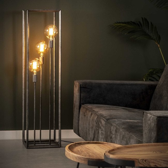 WoonStijl Vloerlamp 3L 45 graden buis - Industrieel design