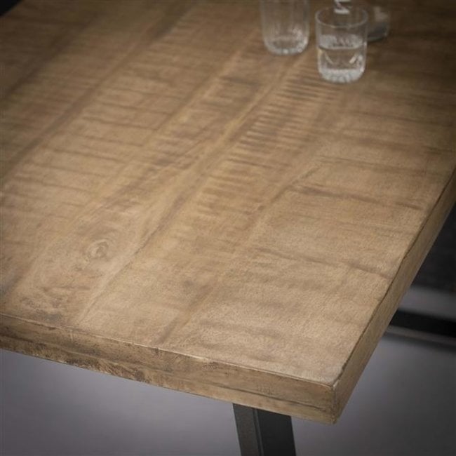 WoonStijl Bartafel 135x70 massief trapeziumvormig
